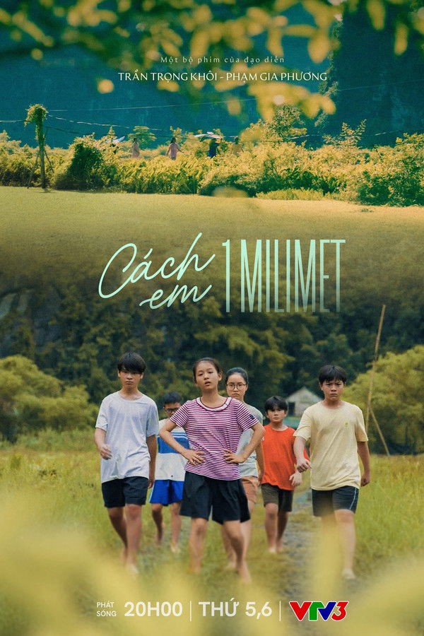 Cách em 1 milimet